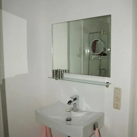 Gaeste-zimmer Am Elberadweg * Damnatz