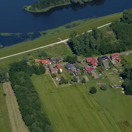 Gaeste-zimmer Am Elberadweg *